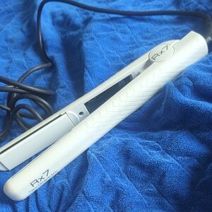 RX7 White Hair Straightener